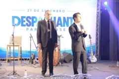 LEOM8057